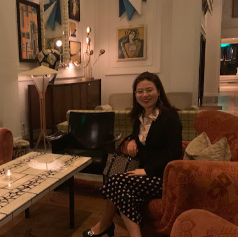 Meet your Posher, Amy